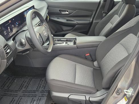 Used 2026 Nissan Sentra SV w/ Floor Mat Package FWD image 19