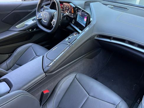 Used 2024 Chevrolet Corvette Stingray Coupe w/ Z51 Performance Package RWD image 16