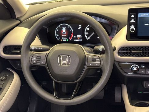 New 2027 Honda HR-V LX image 13