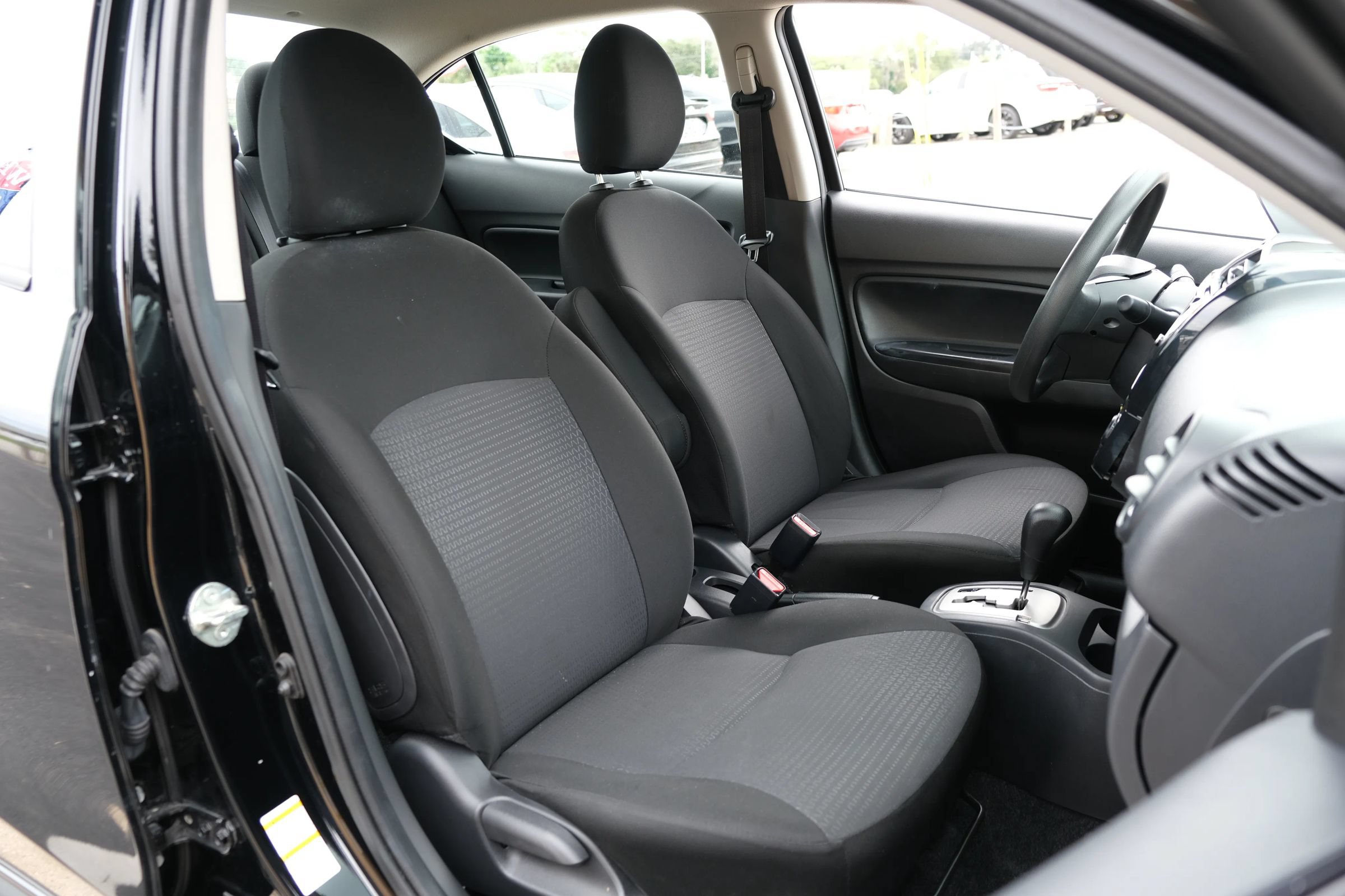 Used 2024 Mitsubishi Mirage G4 LE FWD image 11
