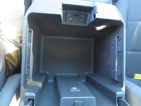 Certified 2022 Chevrolet Silverado 1500 RST w/ Texas Edition Plus image 32