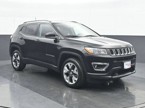 Used 2021 Jeep Compass Limited AWD/4WD image 9
