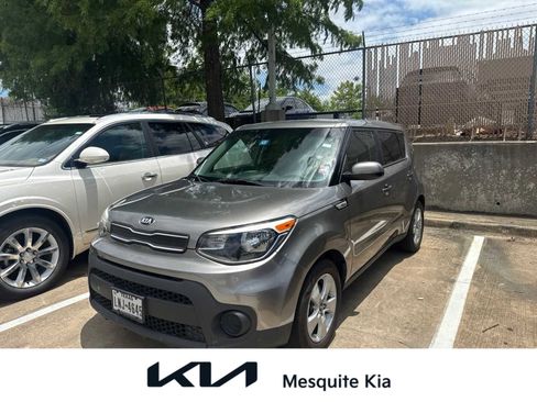 Used 2019 Kia Soul FWD image 1