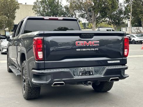 Used 2023 GMC Sierra 1500 Elevation AWD/4WD image 2