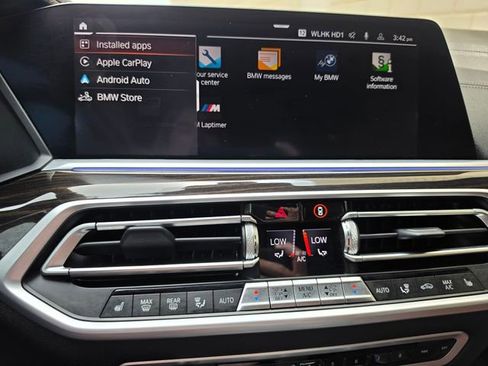 Used 2021 BMW X7 xDrive40i w/ M Sport Package AWD/4WD image 57