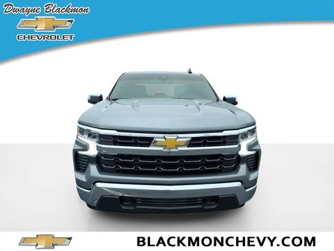 Used 2025 Chevrolet Silverado 1500 LT w/ Protection Package AWD/4WD image 8