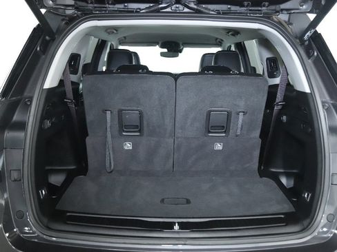 Used 2023 Jeep Grand Cherokee L Limited AWD/4WD image 30