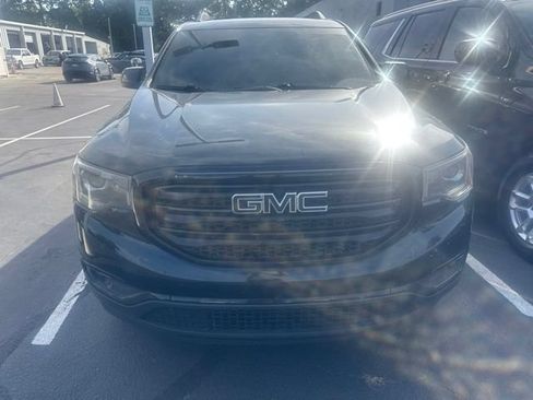Used 2019 GMC Acadia SLT w/ Black Edition FWD image 3