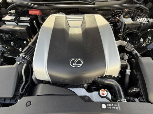 Certified 2025 Lexus IS 350 F Sport image 30