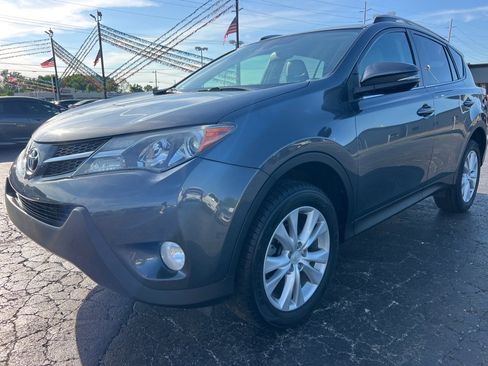Used 2015 Toyota RAV4 Limited w/ Technology Package AWD/4WD image 3