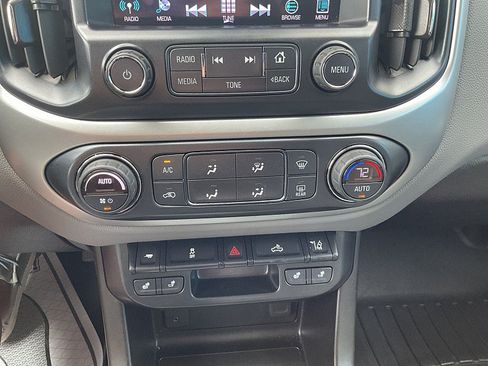 Used 2018 Chevrolet Colorado LT w/ Luxury Package, Chrome AWD/4WD image 24