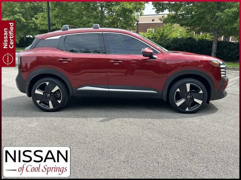 Certified 2025 Nissan Kicks SR w/ Illumination Package AWD/4WD image 8
