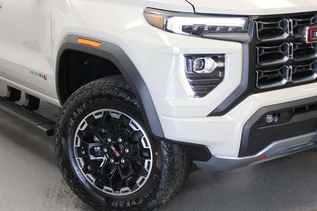 New 2026 GMC Canyon AT4 w/ Technology Plus Package AWD/4WD image 2