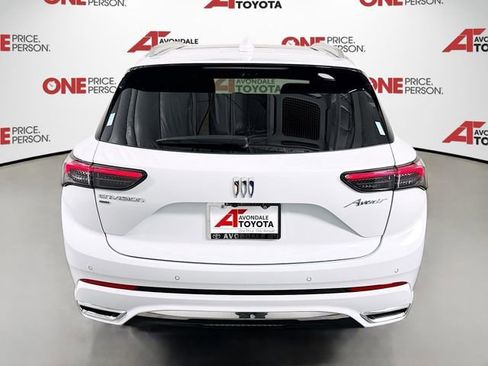 Used 2025 Buick Envision Avenir AWD/4WD image 6