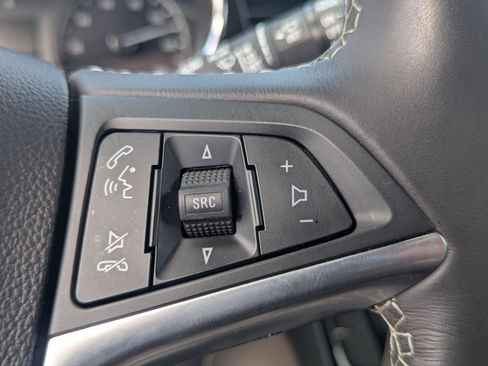 Used 2022 Buick Encore Preferred w/ Safety Package AWD/4WD image 22