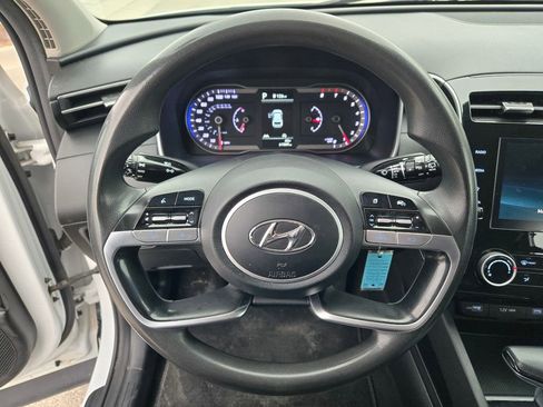 Used 2022 Hyundai Tucson SE image 38