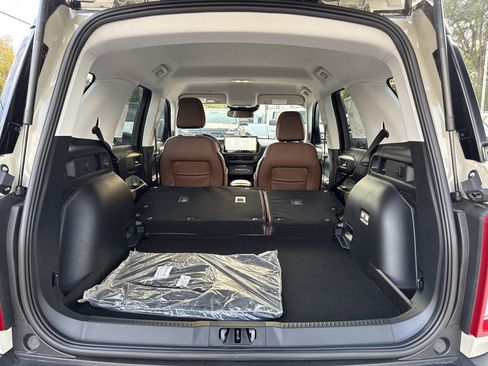 New 2025 Ford Bronco Sport Outer Banks w/ Outer Banks Tech Package+ image 11