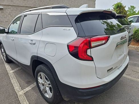 Used 2024 GMC Terrain SLE w/ Driver Convenience Package AWD/4WD image 5