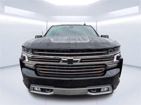 Used 2021 Chevrolet Silverado 1500 High Country w/ Technology Package image 8