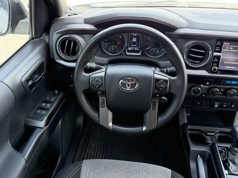 Used 2023 Toyota Tacoma TRD Off-Road AWD/4WD image 14