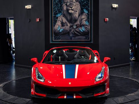 Used 2020 Ferrari 488 Pista Spider RWD image 54