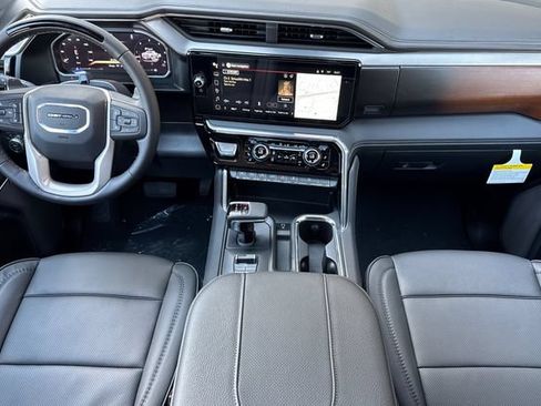 New 2026 GMC Sierra 1500 Denali AWD/4WD image 15