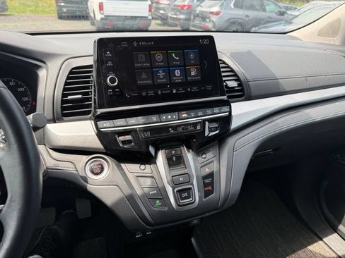 Certified 2025 Honda Odyssey EX-L image 10