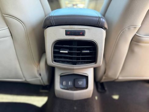 Used 2019 Lincoln MKZ Reserve FWD image 37