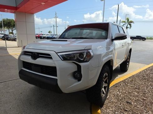 Used 2024 Toyota 4Runner TRD Off-Road Premium w/ Off Road Premium Plus Package AWD/4WD image 5