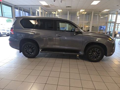 Used 2023 Lexus GX 460 Premium w/ Premium Plus Package AWD/4WD image 9