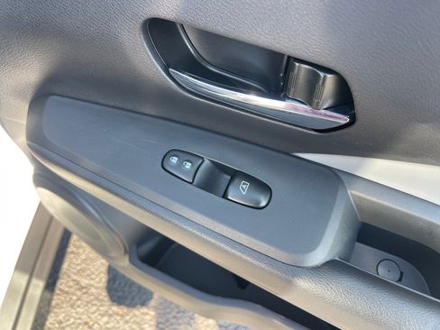 Used 2024 Nissan Kicks SR w/ SR Premium Package image 20