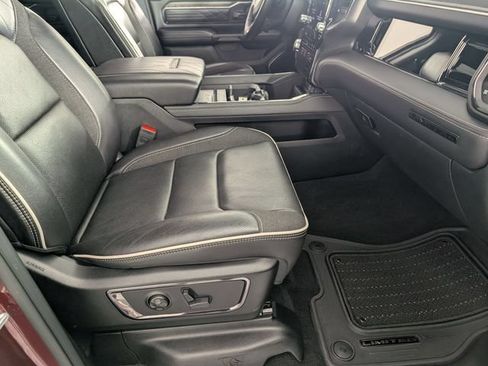 Certified 2025 RAM 1500 Limited AWD/4WD image 33
