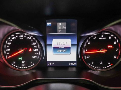 Used 2018 Mercedes-Benz GLC 300 image 25