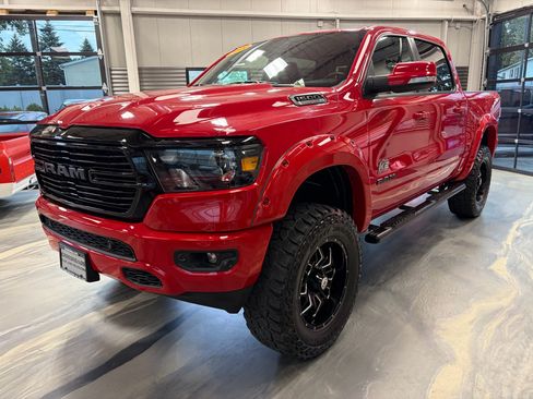 Used 2020 RAM 1500 Big Horn AWD/4WD image 3