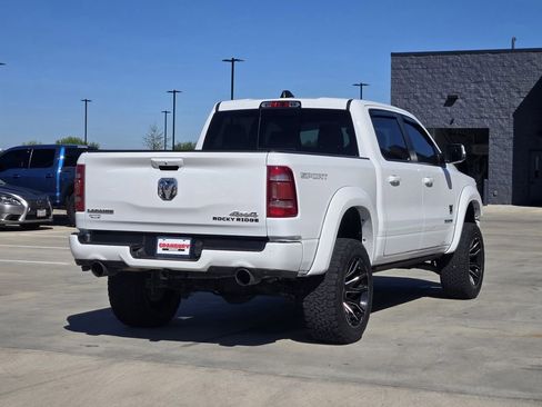 Used 2022 RAM 1500 Laramie AWD/4WD image 6