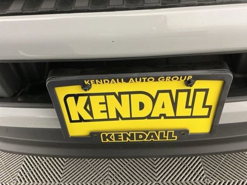 Used 2025 Ford F350 Lariat w/ Black Appearance Package image 35