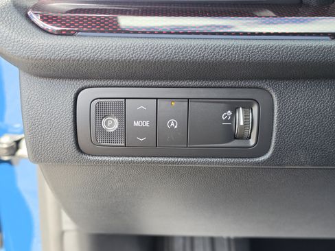 New 2027 Chevrolet Traverse RS FWD image 35