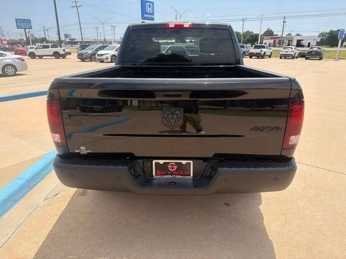 Used 2024 RAM 1500 Warlock AWD/4WD image 8