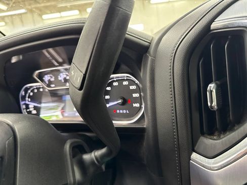 Used 2019 GMC Sierra 1500 SLE w/ SLE Value Package AWD/4WD image 33