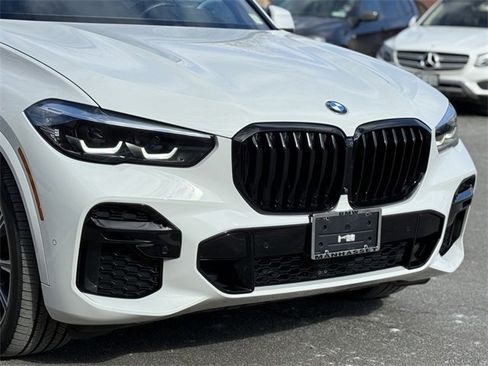 Used 2023 BMW X5 xDrive40i w/ M Sport Package image 8
