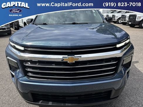 Used 2026 Chevrolet Traverse LT w/ Driver Confidence Package FWD image 10
