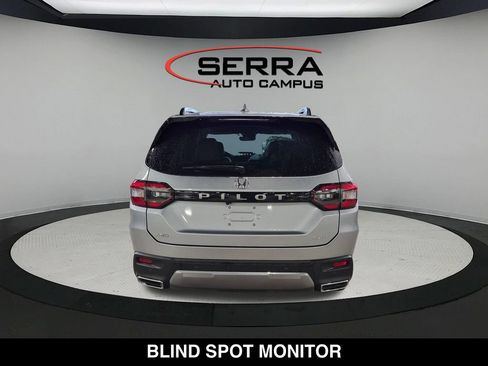 Used 2026 Honda Pilot Elite image 11