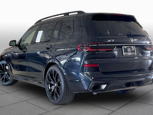 Used 2023 BMW X7 xDrive40i w/ M Sport Package AWD/4WD image 11