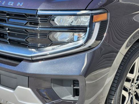 New 2026 Ford Expedition Max Platinum w/ Platinum Ultimate Package AWD/4WD image 6