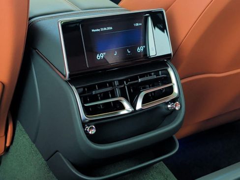 New 2026 Bentley Flying Spur Plug-In Hybrid AWD/4WD image 40