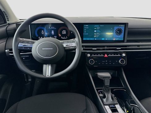 New 2026 Hyundai Tucson SEL image 18