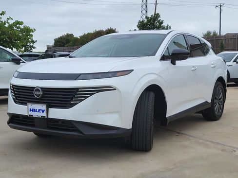 Used 2026 Nissan Murano SL AWD/4WD image 2