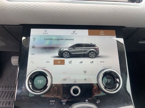 Used 2023 Land Rover Range Rover Evoque S image 26