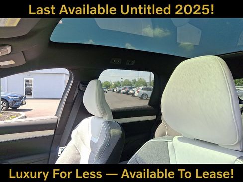 Certified 2025 Volvo EX90 Ultra AWD/4WD image 14