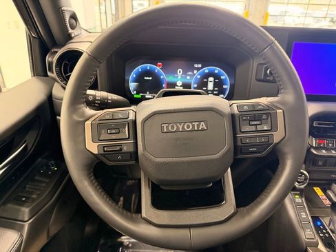 Used 2025 Toyota Land Cruiser AWD/4WD image 28